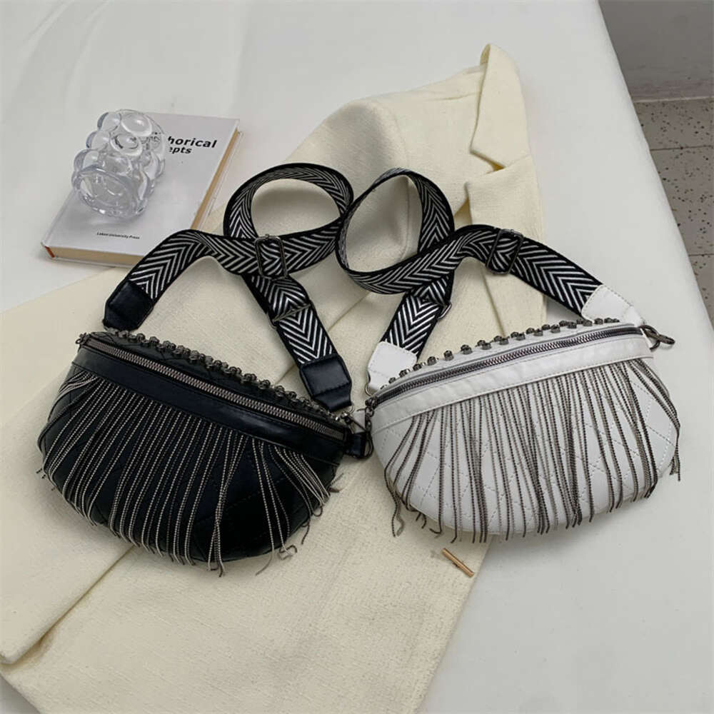 Brand Women Fanny Pack Tassel Leather Shoulder Crossbody Chest Ladies Waist Bag New Fashion Rivet Desing Phone Purses H6.20#30 ddmy 9649