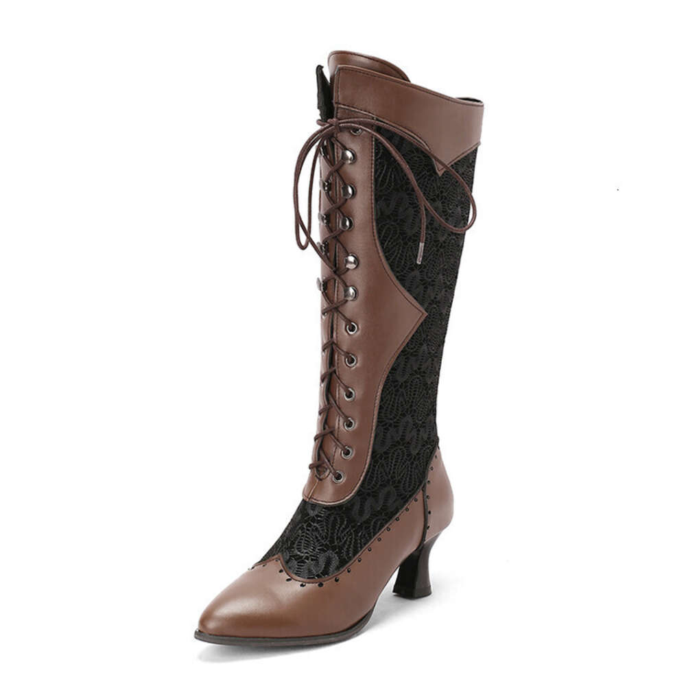 A High Featuring Style The Women S Boots In Large Size Are Ddmysaturn