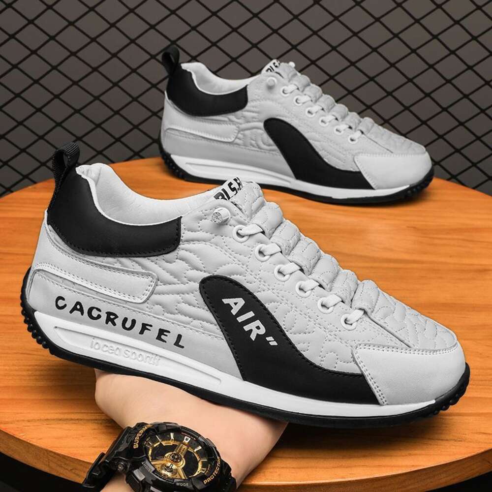 2023 New Forrest Gump Sports Breathable Casual One Step Wear resistant Fashion Men's Summer Shoes