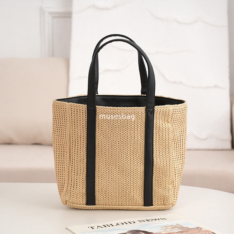 Creative Women's Designer Fashion Classic Bag Cross border Large Capacity Grass Woven Bag Travel Picnic Basket Beach Bag Minimalist Handheld Bask