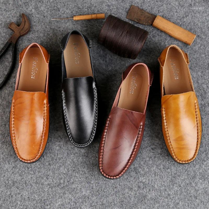 Casual Shoes Men Designer Loafers Slippers Sneakers 2024 Men's Fashion Handmade Retro Leisure Driving Moccasins Male