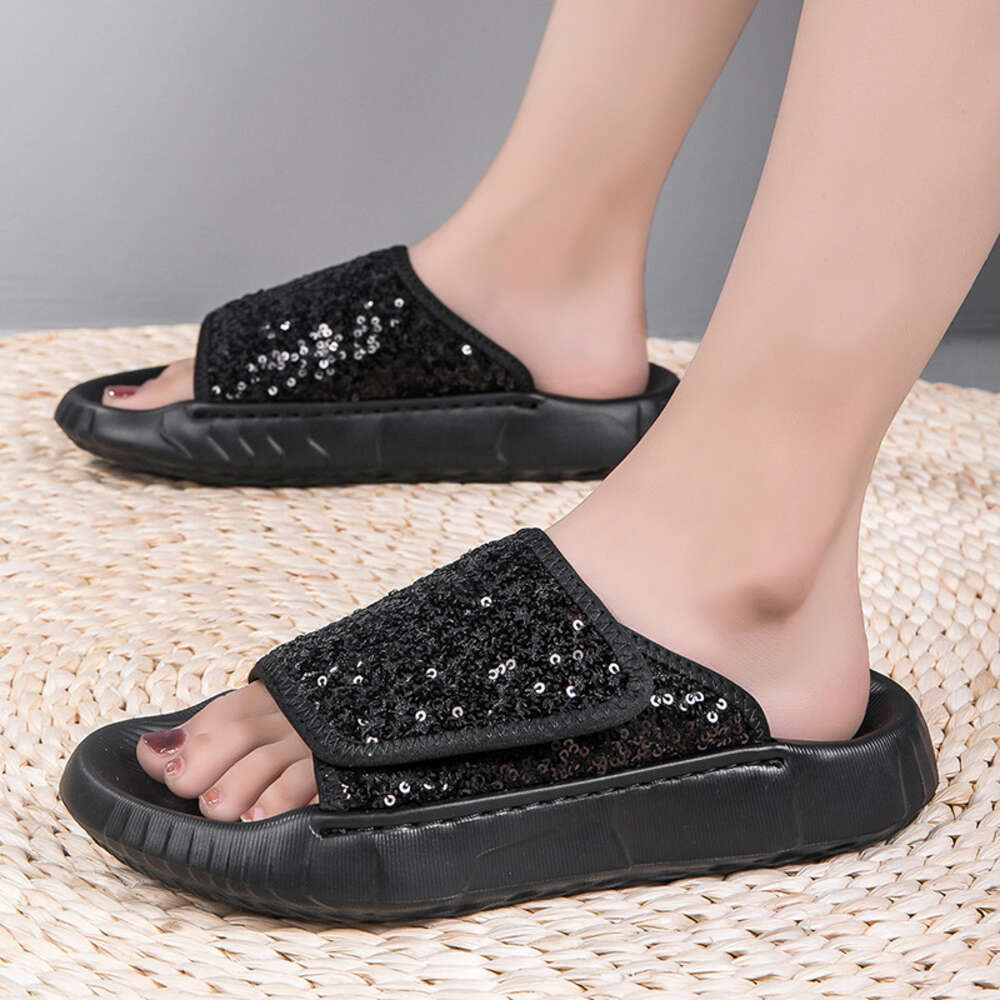 Slippers for women to wear in summer, 2024 new sequin high-end thick soled beach sandals, lazy and pregnant women's flip flops ddmythur