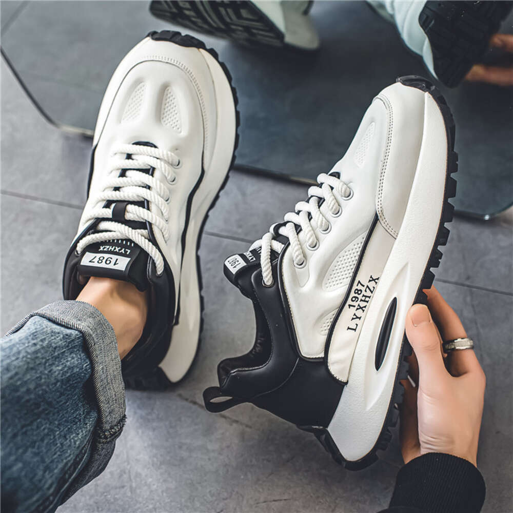 Ddmysports New Forrest Gump Men S Shoes Tiktok In Winter Class Sports Thick Soles High Profile Shoes For Men OUTDOOR