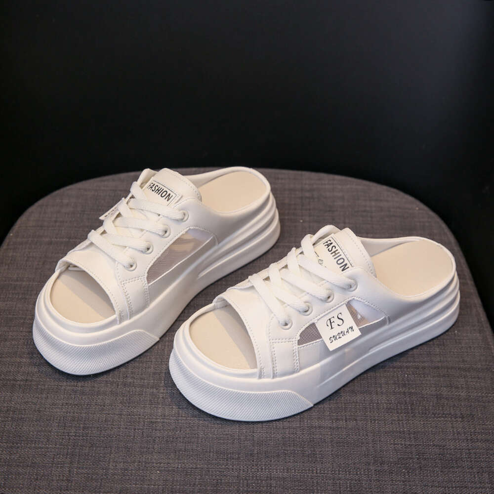 2024 Leisure Slippers Women's Summer New Korean Edition Instagram Female Student Half Tug Versatile Breathable Sandals Street Shoot K8707