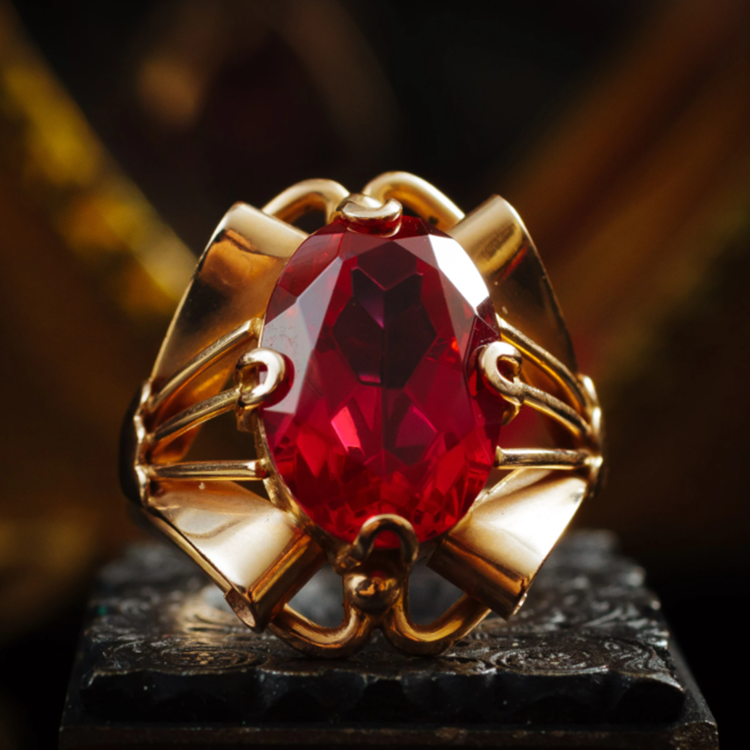 Vintage Jewelry Handmade Red Stone Ring Wedding Gifts Rings for Women Fidget Gold Color Ring Valentines Day Gift Anillos Mujer