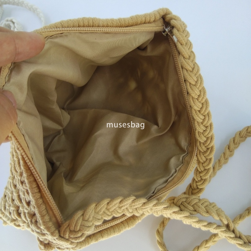 High quality women's designer beach bag niche style summer fresh tassel grass woven bag carrying and weaving crossbody stylish and versatile hand