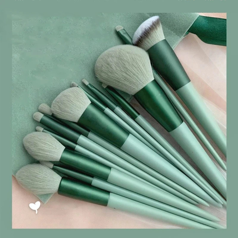 13Pcs Soft Fluffy Makeup Brushes Set for cosmetics Foundation Blush Powder Eyeshadow Kabuki Blending Makeup brush beauty tool 240625