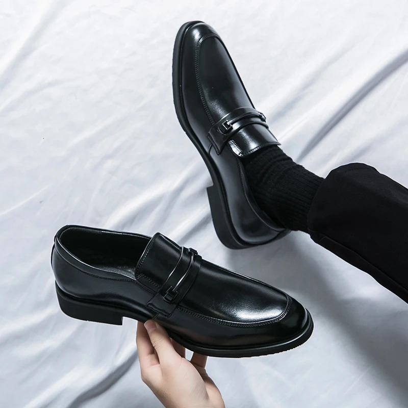 Classic Mens Casual Loafers Driving Shoes Moccasin Fashion Male Comfortable Wedding Leather Shoes Men Business Black Dress Shoe 240621