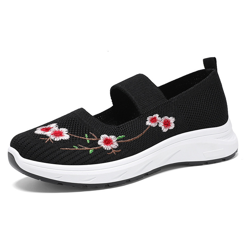 Ddmysports Women S Summer Women Old Beijing Cloth Hollow And Breathable Single Shoes Shallow Mouth Flat Bottomed Mother OUTDOOR