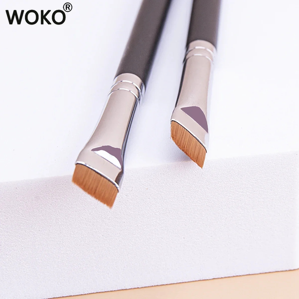 212 Flat Eyebrow Brush Ultrathin Eyebrow Makeup Brushes Flat Eyeliner Brush Thin Eye Liner Brow Contour Beauty Brush Tool 240620