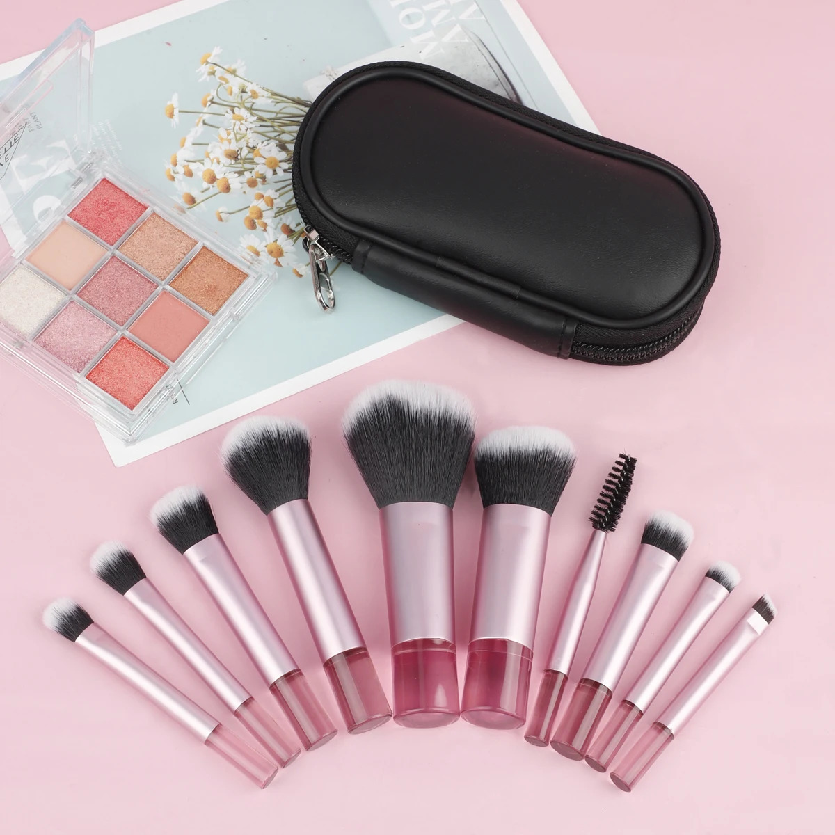 10Pcs Mini RT Makeup Brush Set Powder Eyeshadow Foundation Blush Blender Concealer Beauty Makeup Tools Brush Professional 240620