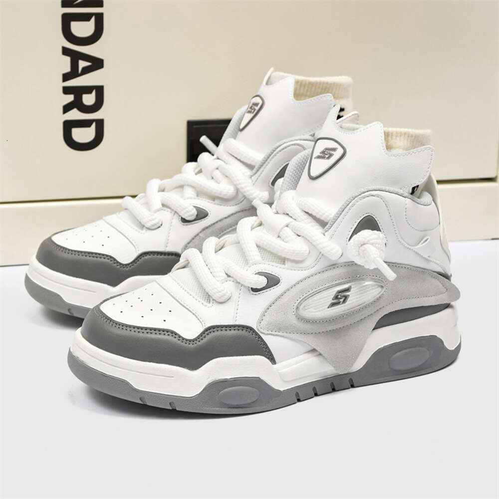 Ddmysports Men S Winter New Lightweight Thick Sole Shock Absorption Small White Fashionable Niche Ghost Face Design Casual Shoe Board Shoes OUTDOOR
