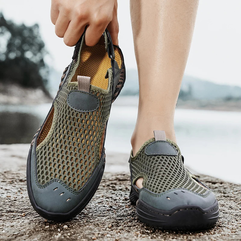 Mens Shoes Fashion Mesh Simple Men Sandals Hollow-Out Breathable Summer Walking Shoes Men Outdoor Beach Sandals Casual Footwear 240620