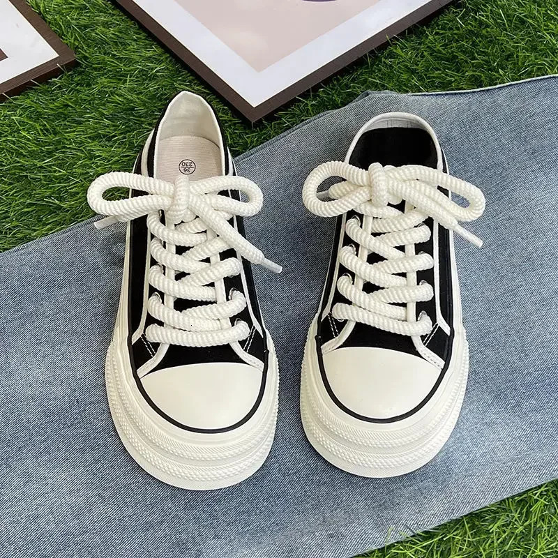 Thick Bottom Versatile White Womens Shoes Isn Casual Student Canvas Shoes Two Ways To Wear Half Toe Support Summer Season 240620