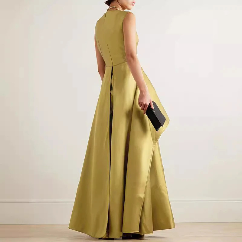 Chic Fashion Solid Layered Satin Playsuit Women Spring Round Neck Wideleg Pants Jumpsuits Summer Sleeveless Zip Romper Overalls 240618