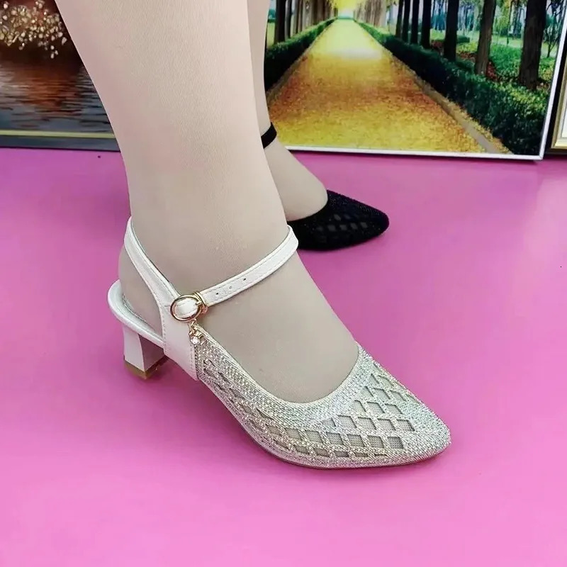 Fashion Women's Sandals Rhinestone Sandals with Low-heeled Mesh Buckle with FashionableWomen's Shoes Hollow Breathable Shoes 240620