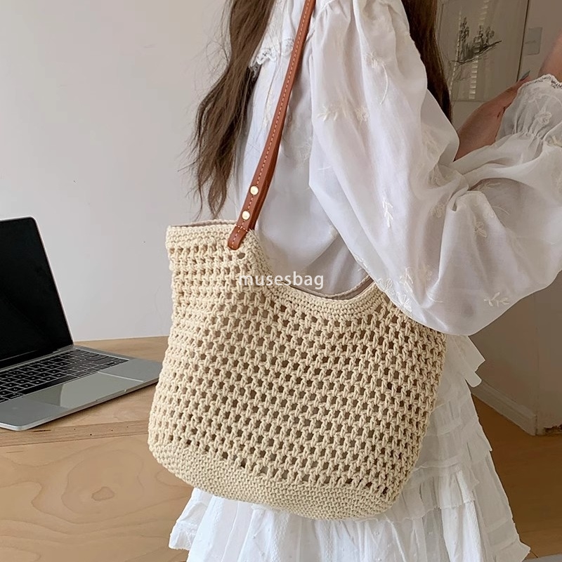 Fashionable Women High Quality Classic Multi functional Summer Grass Woven Bag Commuting Carrier Extra Large Bag Seaside Beach Large Capacity Shoulder