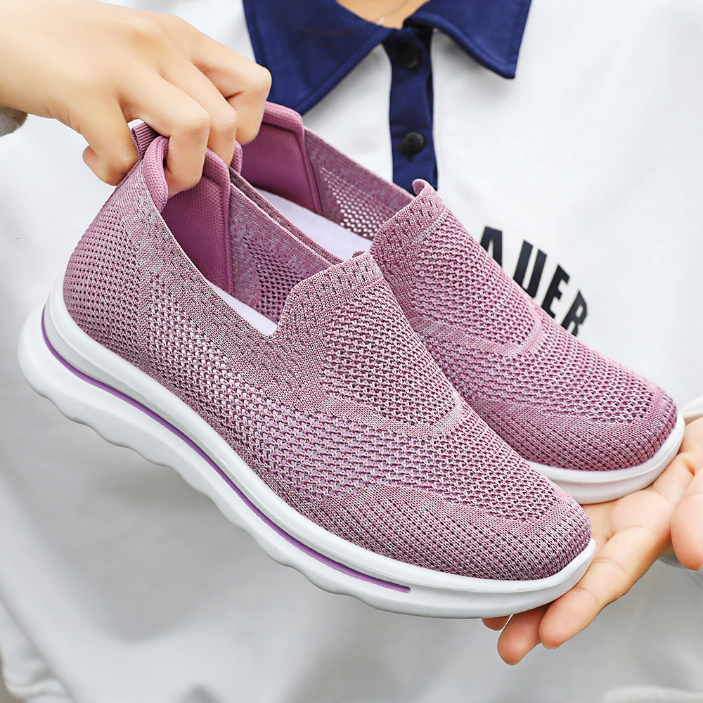 Ddmysports Women S Summer Middle Aged And Casual Breathable Lightweight Soft Soled Wear Resistant Mom Shoes Elderly OUTDOOR