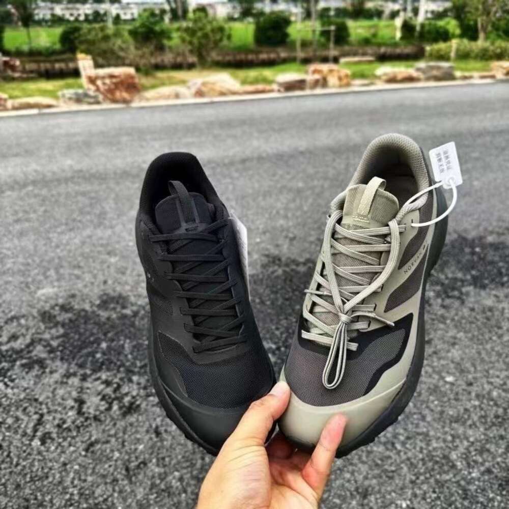 Ddmysports Classic Mountaineering And Iking Sports Breathable Anti Slip Shock Absorbing V Sole Leisure Outdoor Off Road Running Shoes Men S OUTDOOR