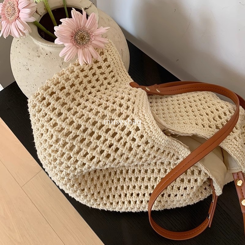 Fashionable Women High Quality Classic Multi functional Summer Grass Woven Bag Commuting Carrier Extra Large Bag Seaside Beach Large Capacity Shoulder