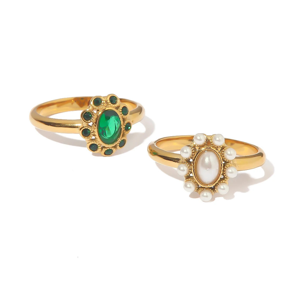 Uworld Trendy 18K PVD Gold Plated Stainless Stee Vintage Halo Emerald Fashion Ring For Women Tarnish Free 240530