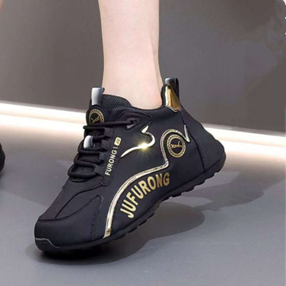 Ddmysports New Dad S Korean Edition Fashionable Trendy Sports Couple Style Leather Soft Sole Igh Display Shoes For Men And Women OUTDOOR