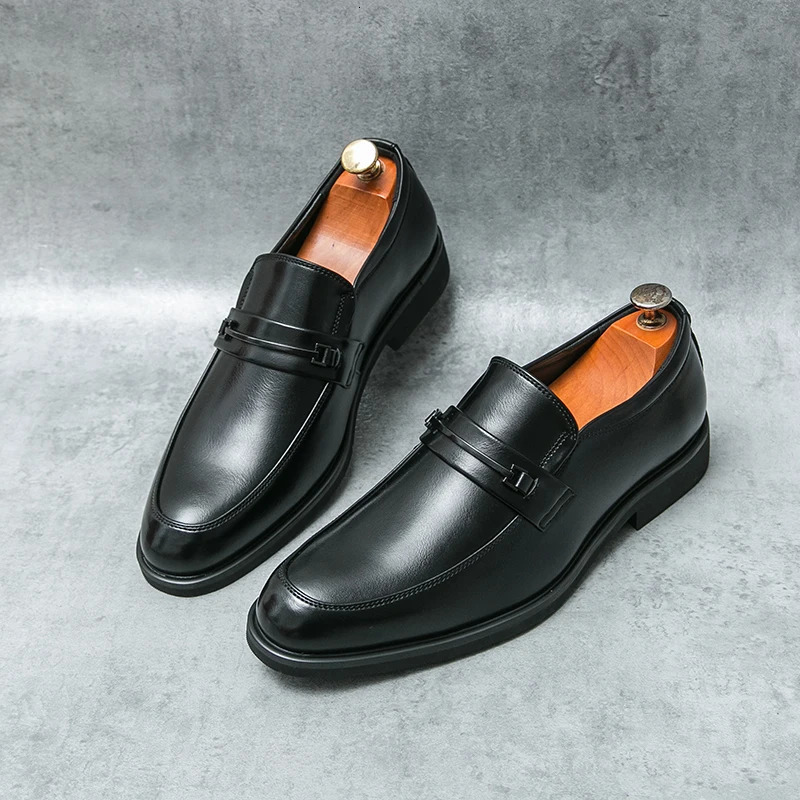 Classic Mens Casual Loafers Driving Shoes Moccasin Fashion Male Comfortable Wedding Leather Shoes Men Business Black Dress Shoe 240621