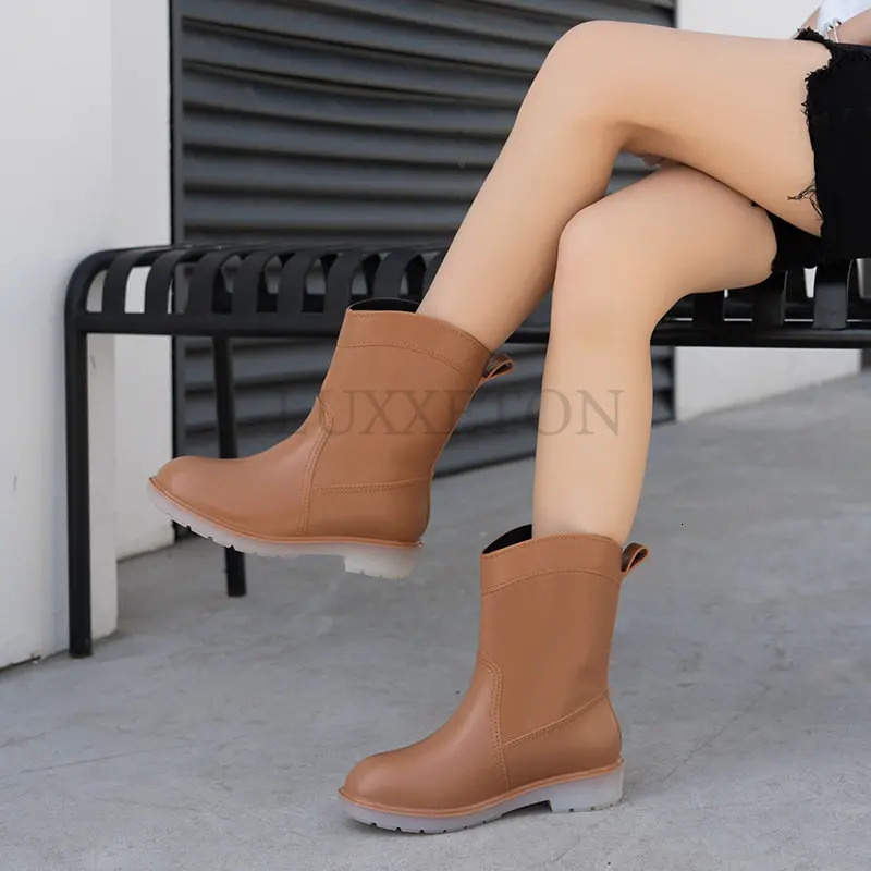 Womens Fashion Rain Boots Waterproof Woman Mud Water Shoes Rubber Rainboots Lace Up Black PVC Ankle Boots Sewing 240621