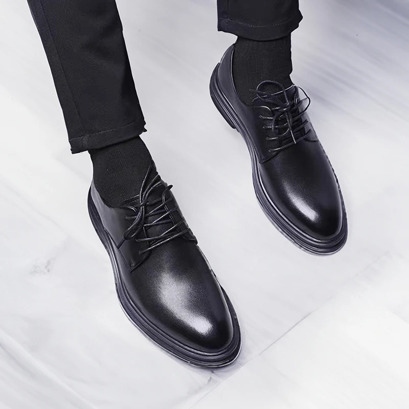 Wedding Soft Sole British Soft Leather Business Dress Leather Shoes For Men Summer Breathable Genuine Leather Wedding Groom 240621