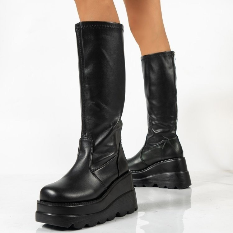 Boots Women 2023 Trend Platform Shoes Short Leather Black Lolita Moccasin New Rock Designer Luxury Goth Rain Free Shipping