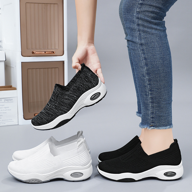 2024 Spring/Summer New Flying Weaving Women's Thick Sole Casual Cloth With One Step Matsuke Shoes