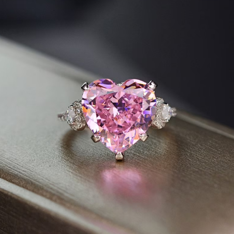Luxury Designer Heart Pink Crystal Rings for Women Wedding Engagement Rings for Women Valentines Day Gift Jewelry Anillos Mujer