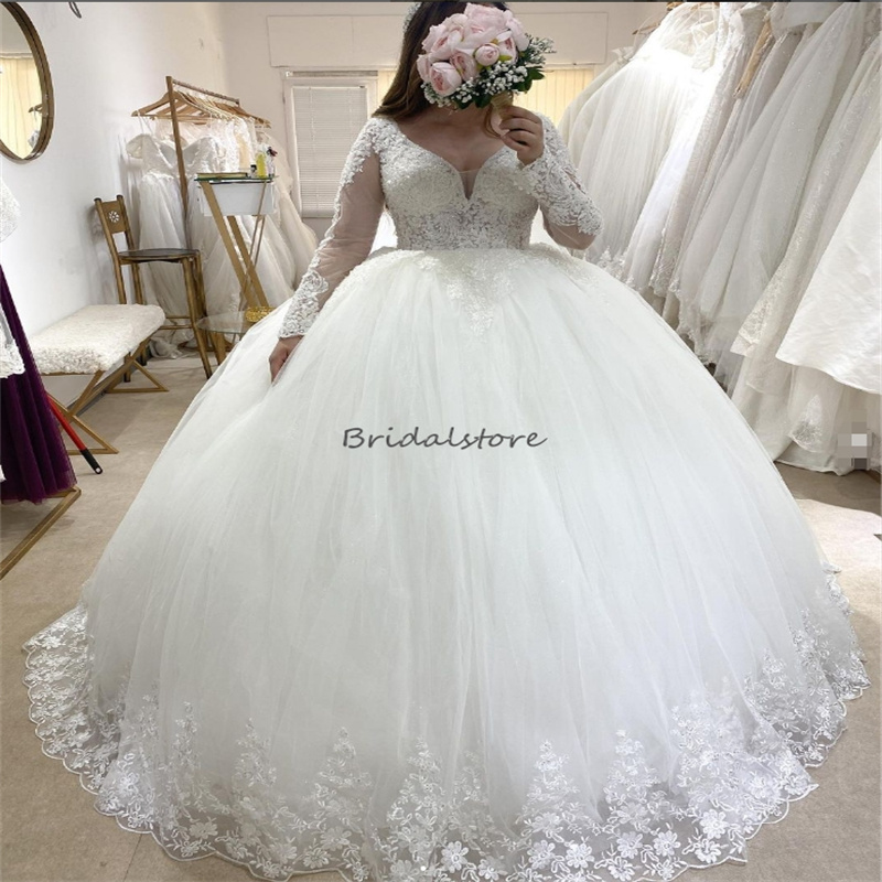 Puffy Ball Gown White Wedding Dresses 2024 Elegant V Neck Long Sleeve Lace Bridal Dress Appliques Backless Church Garden Bride Dress vestidos novias b