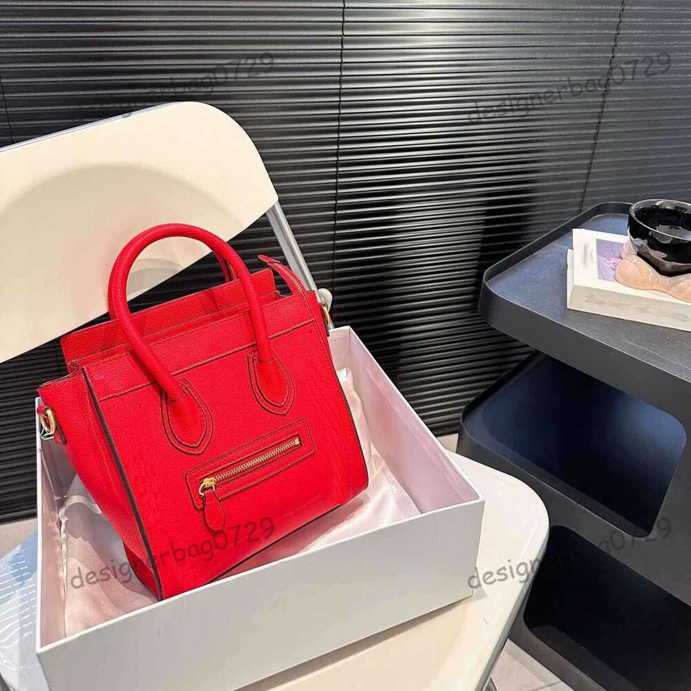 High Quality Designer Women Bags Tote Bags Luxury Handbag Leather Female Classic Casual Purses Cross Bags Smile Shoulder Bags