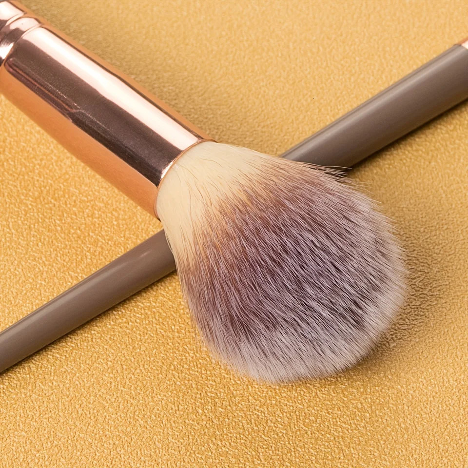 Double-Ended Foundation Makeup Brushes Perfect for Applying Liquid Powder and Concealer 240620
