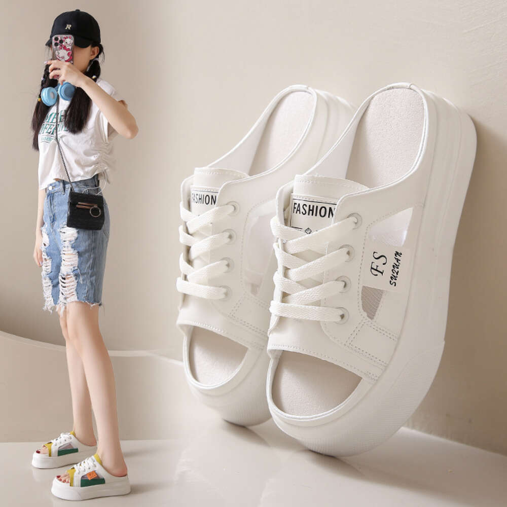 2024 Leisure Slippers Women's Summer New Korean Edition Instagram Female Student Half Tug Versatile Breathable Sandals Street Shoot K8707
