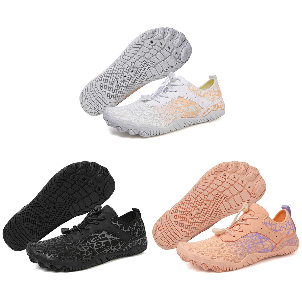 Breathable Aqua Men Athletic Women Barefoot Size 36-46 Wide Toe Water Shoes with Drainage Swim Shoe