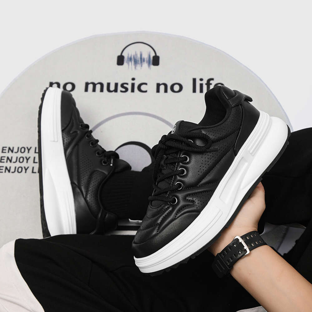 Ddmysports New Bread Out Of The Street Small White Board Genuine Leather Thick Sole Eightening Men S Leisure Sports Dad Shoes OUTDOOR