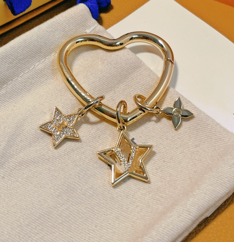 designer keychain women Letters designers keychain wallet top llavero Car Key Chain men Buckle jewelry heart Keyring Keychains Lanyards with box