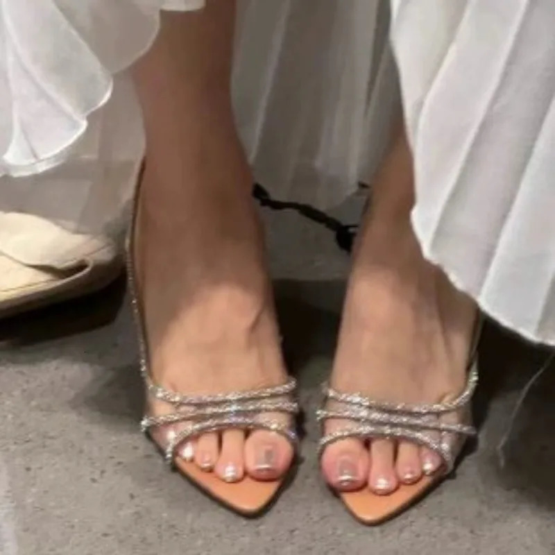2024 Summer Womens New Fashion High Heels Designer Sandals Simple Solid Color Outdoor Party Dress 240620