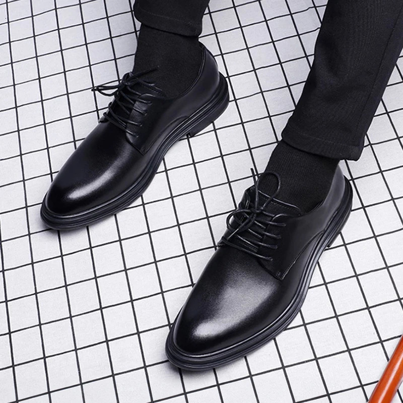 Wedding Soft Sole British Soft Leather Business Dress Leather Shoes For Men Summer Breathable Genuine Leather Wedding Groom 240621