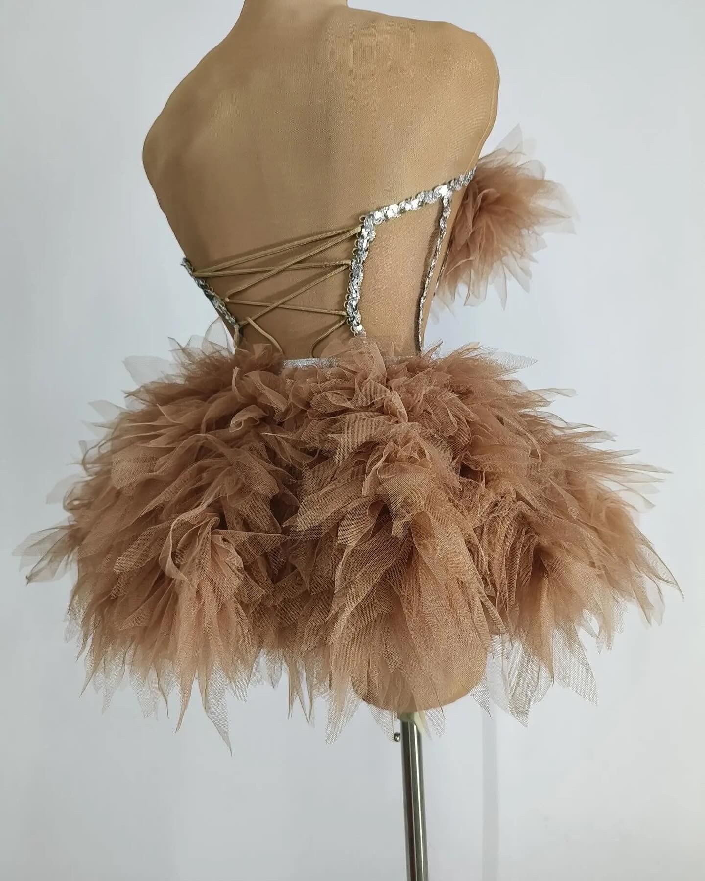 2024 Ball Gown Homecoming Dresses Prom Evening Crystals Tulle Tiers Short Mini Party Graduation Cocktail Birthday Holiday Club Gowns Dress ZJ1131