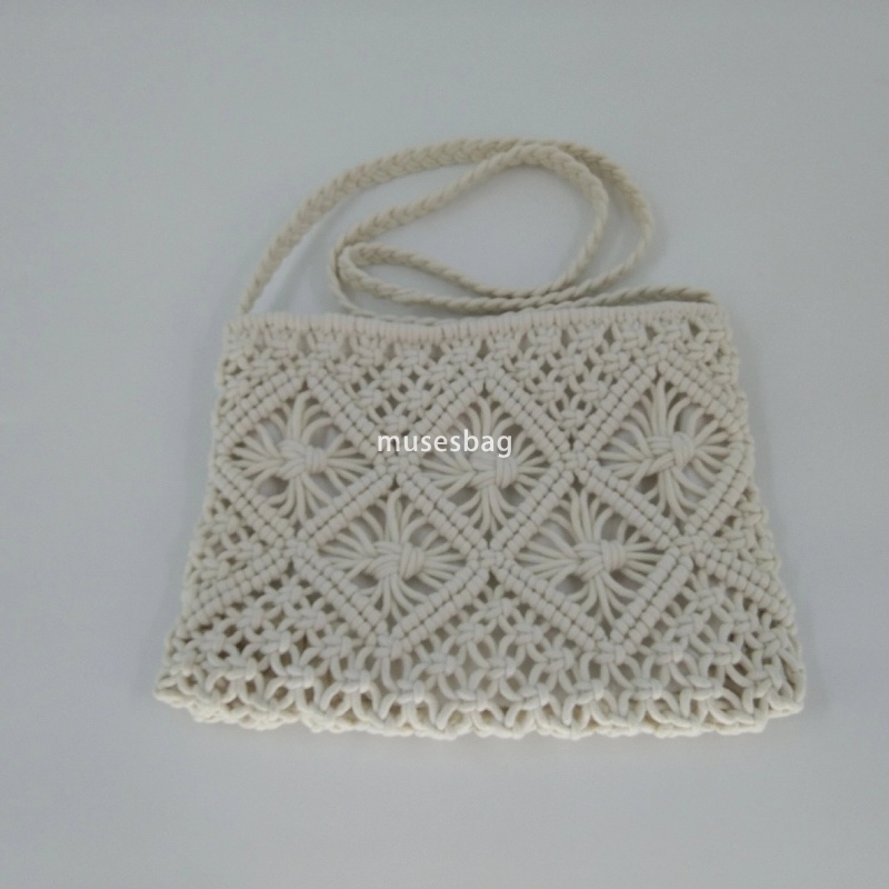 High quality women's designer beach bag niche style summer fresh tassel grass woven bag carrying and weaving crossbody stylish and versatile hand