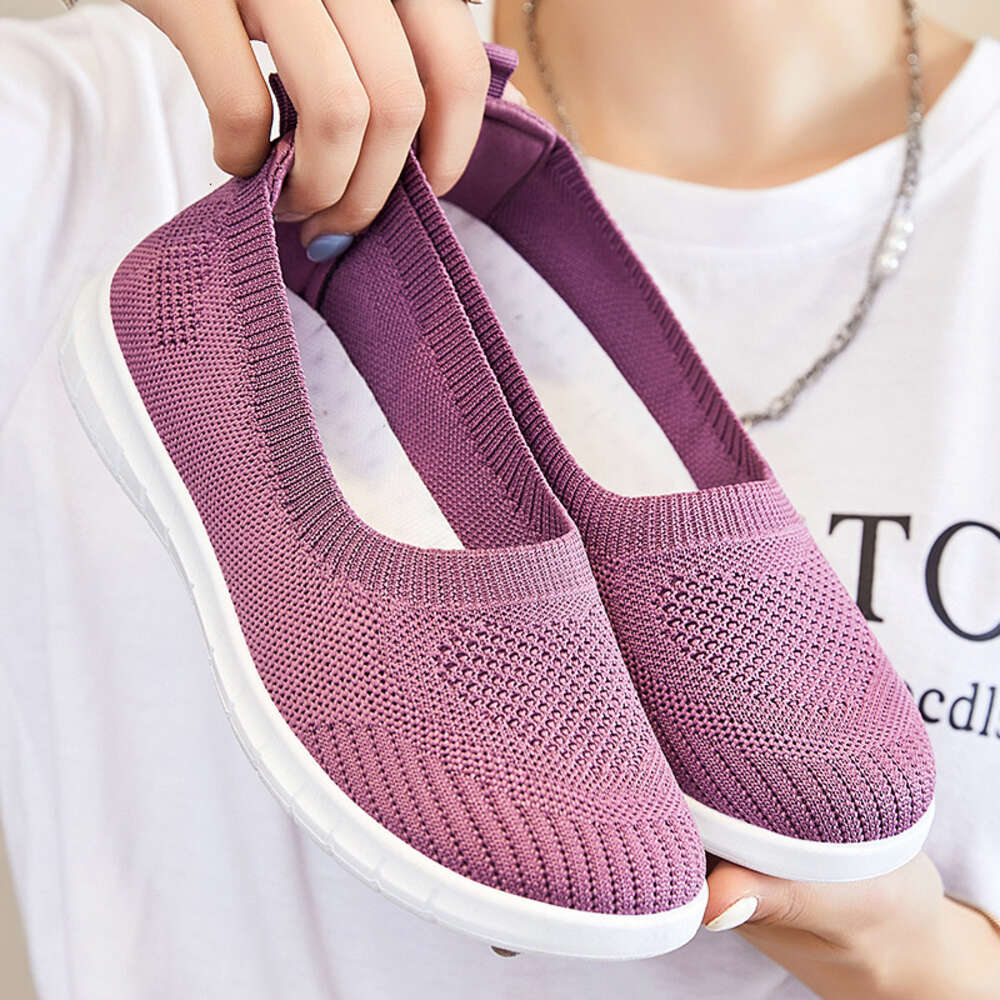 Ddmyoutdoor Mom S New Women S Casual Flat Single Shoes One Step Breathable Soft Sole Old Beijing Cloth Shoes For Women
