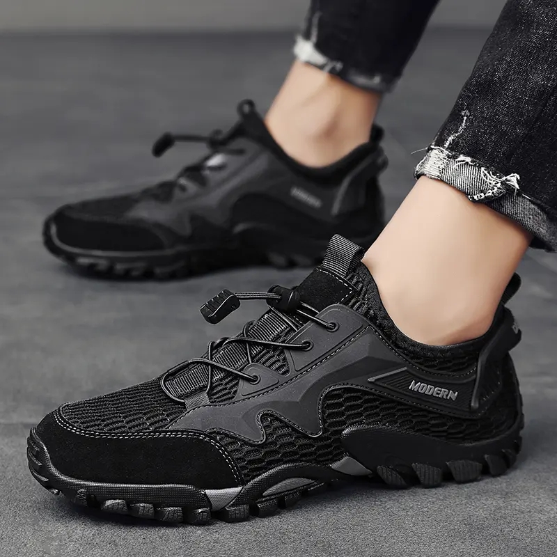 Wholesale of high-quality outdoor shoes Large Mountaineering Outdoor Mesh and Creek Tracing Shoes 38-46