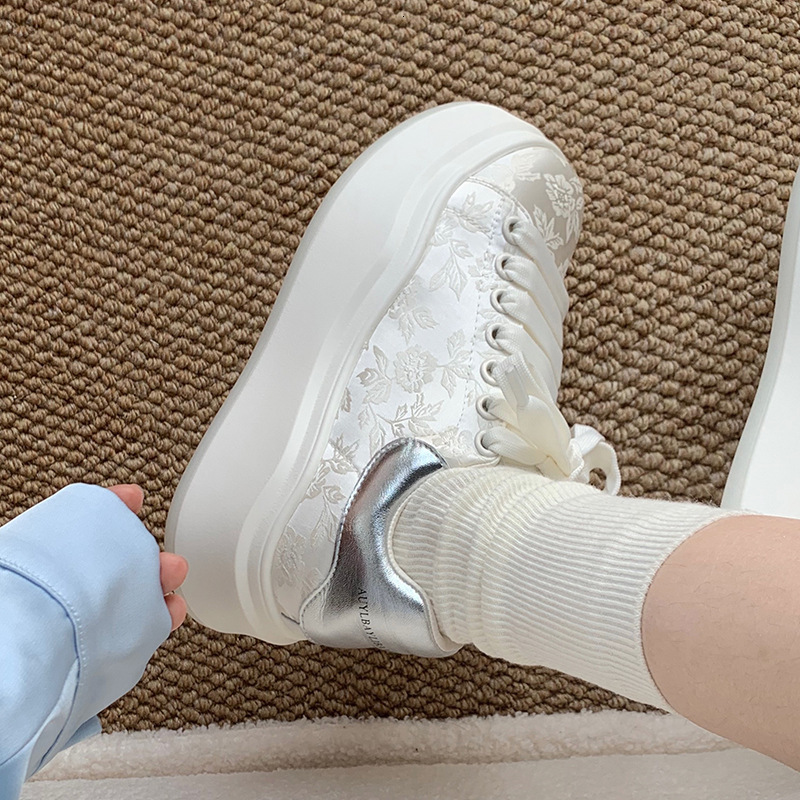 Ddmysports Little White Women S New Summer Chinese Style Super Fire Pinecake Thick Sole Versatile Spring And Autumn Leisure Board Shoes OUTDOOR