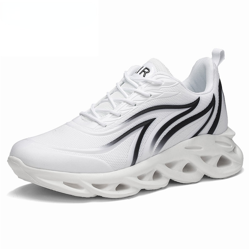 Men's Flame Print Sneakers Mesh Breathable Sneakers Comfortable Running Shoes Outdoor Men Sneakers Athletic Shoes Zapatos Hombre