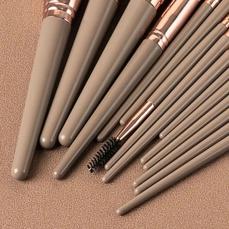 Makeup Brushes Set Face Eyes Make Up Brush Eyelash Eyeshadow Eyebrow Eyeliner Foundation Powder Blush Highlight Lips Brush i240621