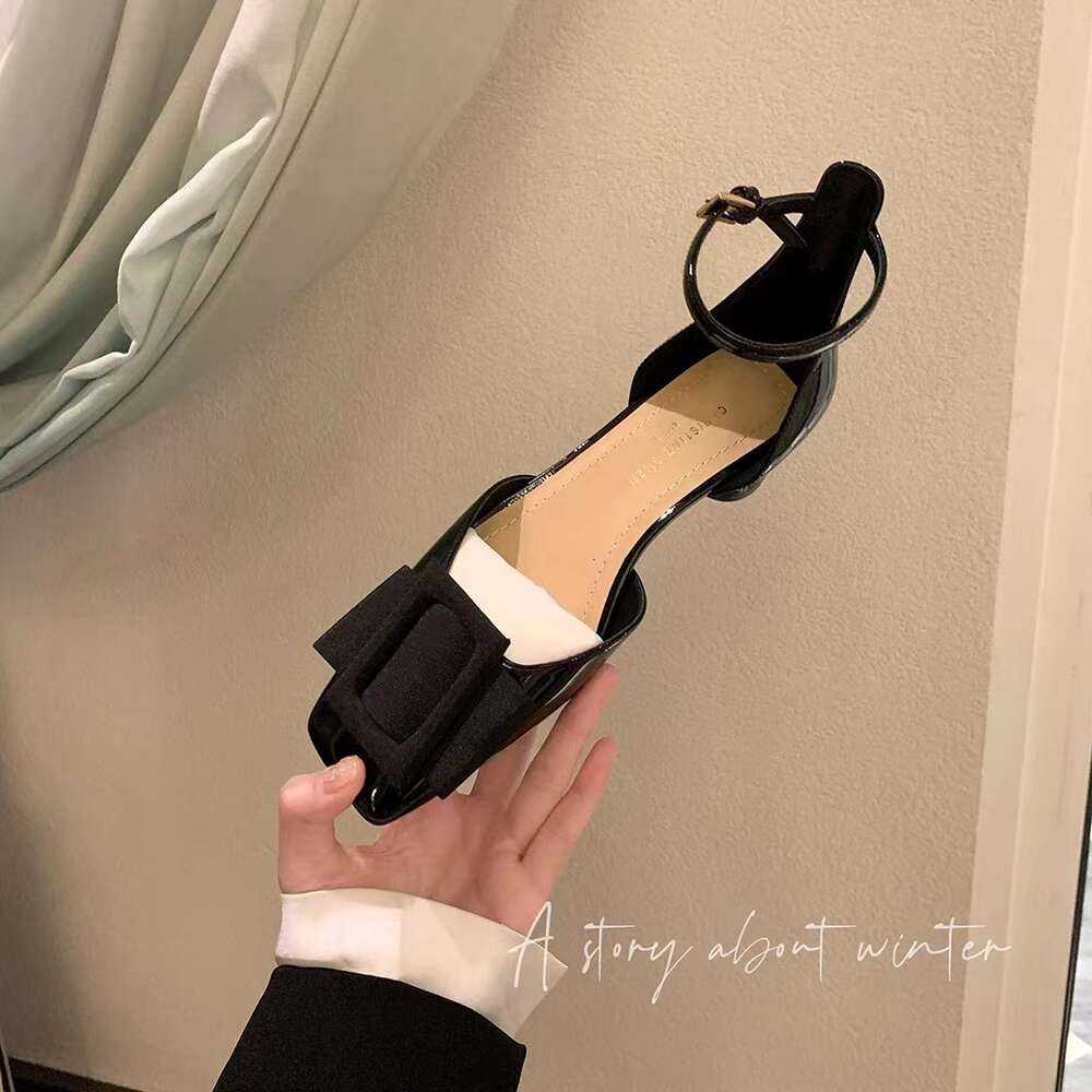Grape Mama Studiolee Square Headed High Heels, Hollow Single Shoes, Diagonal Buckle, Shallow Mouth, Thick Heel Sandals, Female