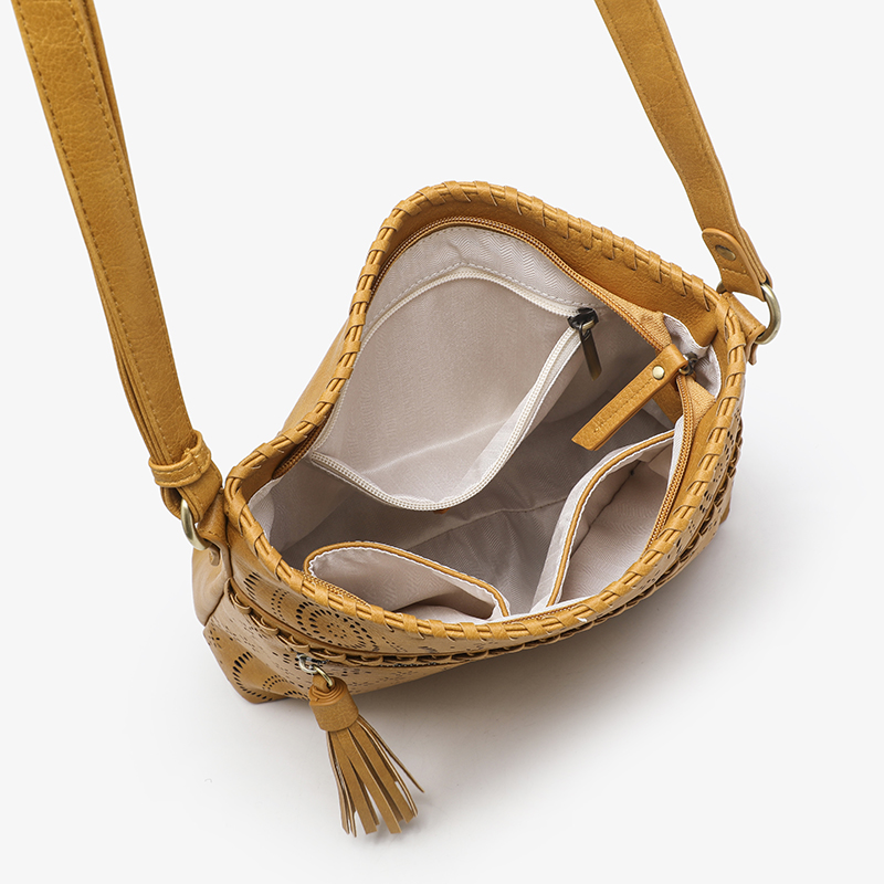 National Women Handbag Large Capacity Soft Crossbody Shoulder Bag Weaving Zipper Carve Pattern Solid Color Tassel Bags for Lady